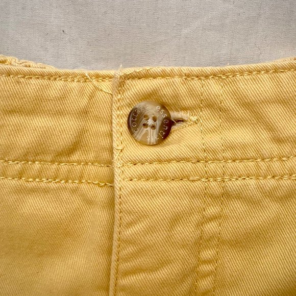 Vintage Yellow High Waisted Mom Shorts 28" Waist - Picture 10 of 14